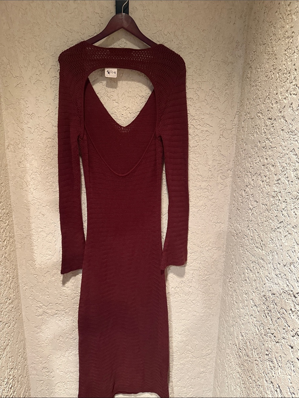 Free People Burgundy Knit Keyhole Back Maxi Dress NWT - Picture 5 of 6
